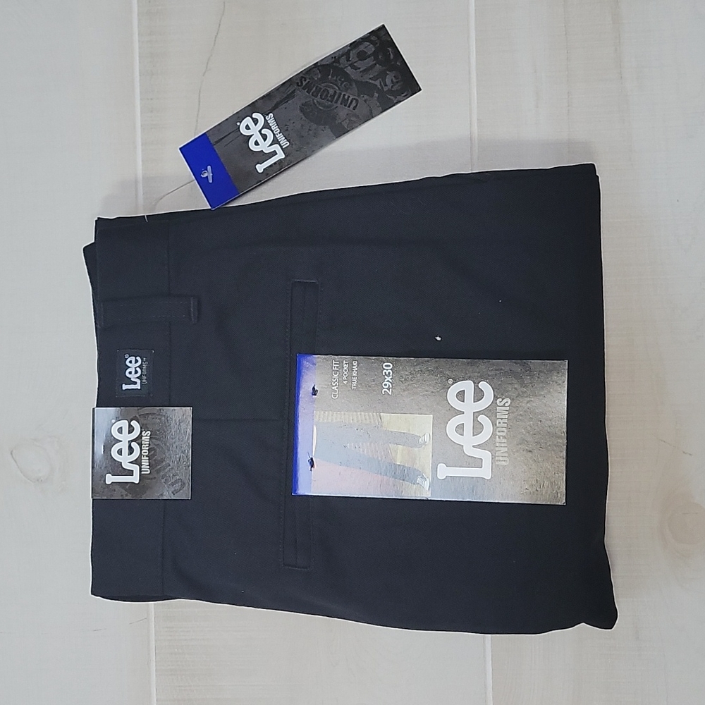 Lee Classic Fit 4 pocket black khaki pants